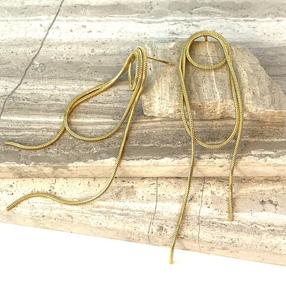 NEW~ Anthropologie Amber Sceats "Fletcher" Gold Coiled Chain Earrings - Picture 4 of 10